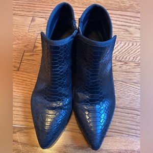 Treasure & Bond Pointed Toe Booties